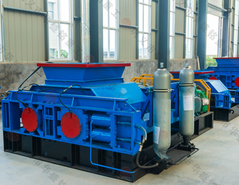 全自動(dòng)大型液壓對(duì)輥破碎機(jī)型號(hào)，價(jià)格高嗎？